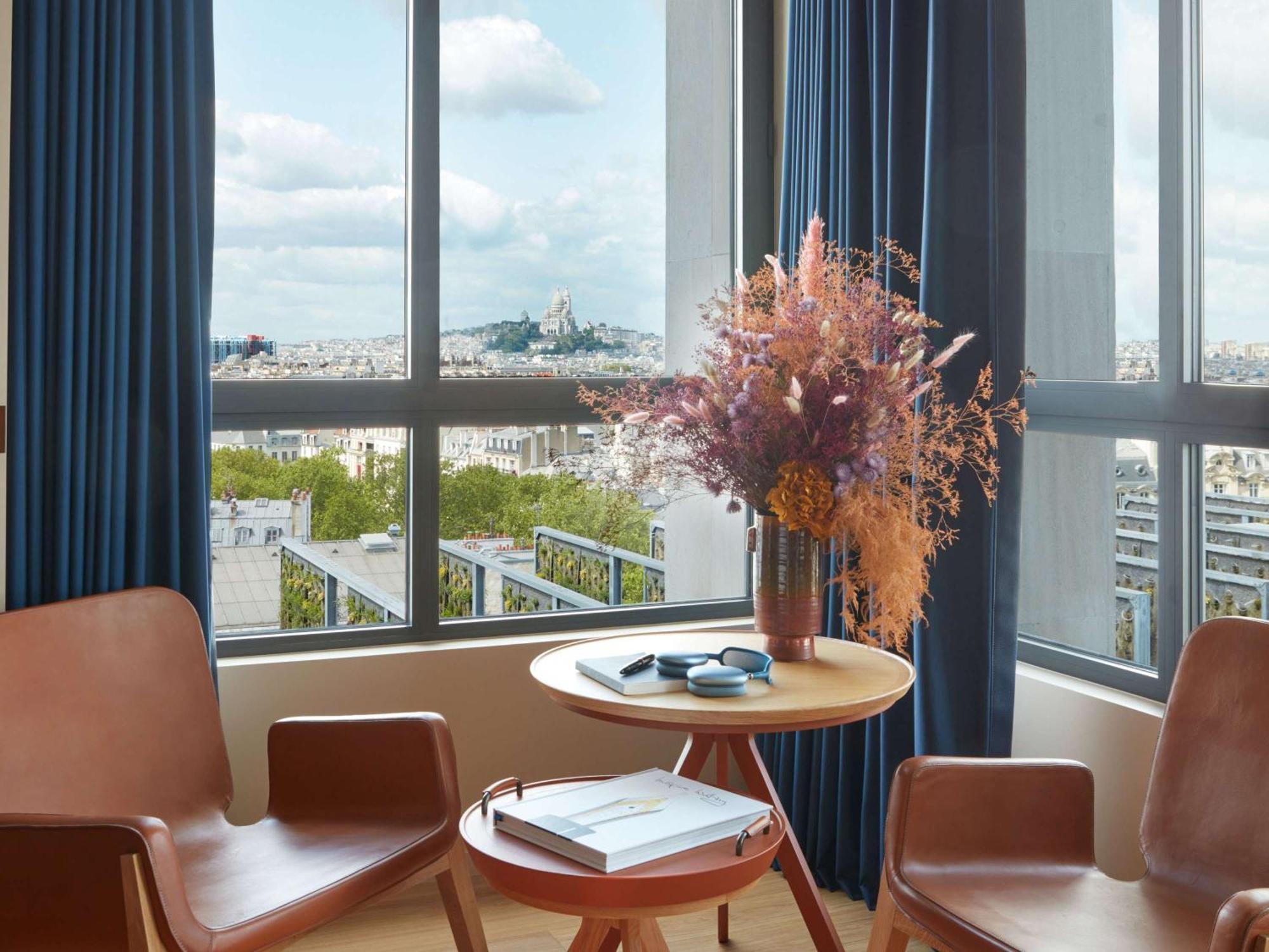 So/ Paris Hotel エクステリア 写真 A room at the hotel